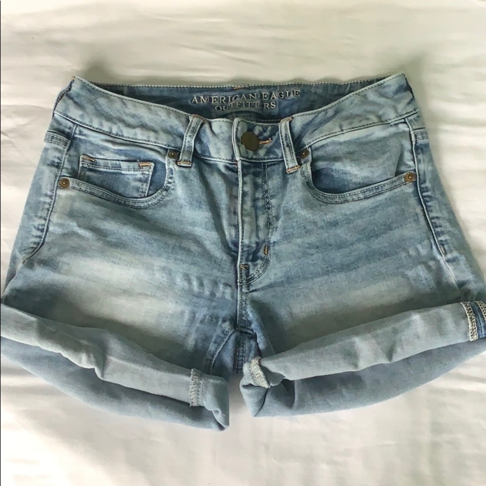 Bleach-washed, American Eagle Super-Stretch shorts